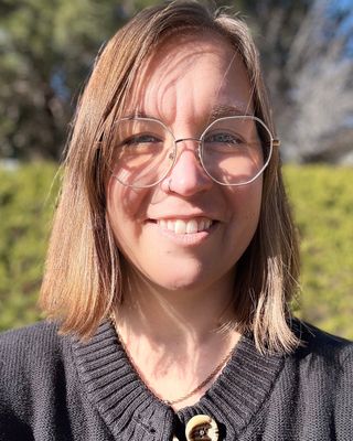 Photo of Jenna Neve, Counselor, MS, LCPC