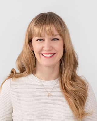 Photo of Allison Noelle Dwyer Farrell - Peaks and Valleys Therapy, Registered Psychotherapist, MACP