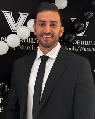 Photo of Kenneth Chinchilla, Psychiatric Nurse Practitioner, PMHNP, BC