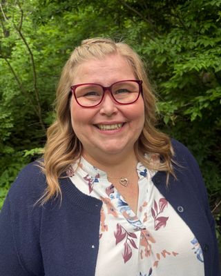 Photo of Lindy Van komen, Marriage & Family Therapist Intern, MFT-T