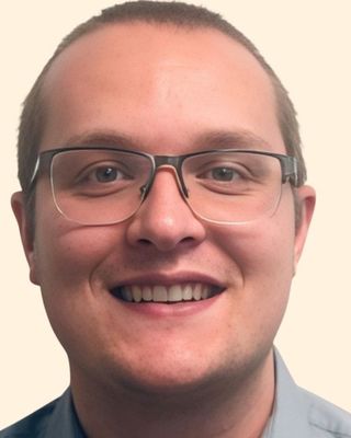 Photo of Adam Weseloh, Pre-Licensed Professional