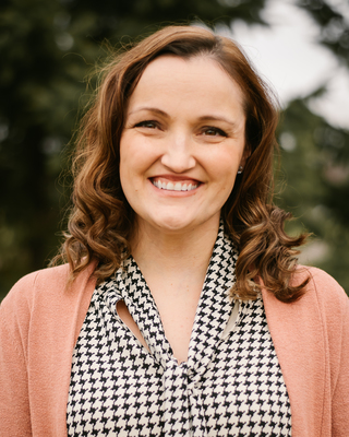 Photo of Jessica Smith, Marriage & Family Therapist in Saint Paul, MN