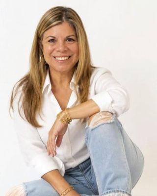 Photo of Traci Joan Hunter-Leslie, Clinical Social Work/Therapist, LCSW