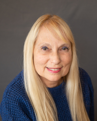 Photo of Karen Bischoff, Licensed Professional Counselor, LPC