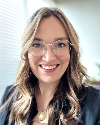Photo of Corrie Cunningham, Licensed Professional Counselor, LPC