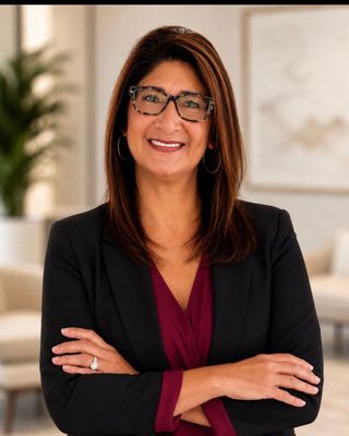 Photo of Robin Rodriguez Fouquet, Psychiatric Nurse Practitioner, MSN, PMHNP, FNP