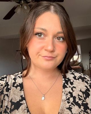 Photo of Madison Peterson, Pre-Licensed Professional, LSW