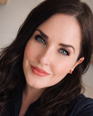 Photo of Maria Gelabert, Marriage & Family Therapist, MA, LMFT, AAMFT-S