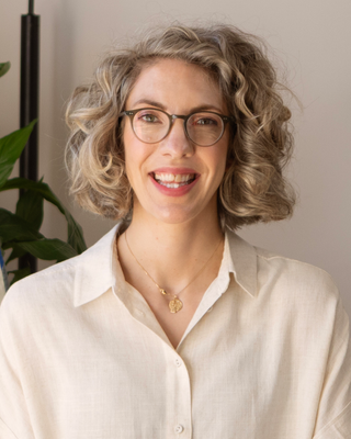 Photo of Amy Hansen, Counsellor, MBACP