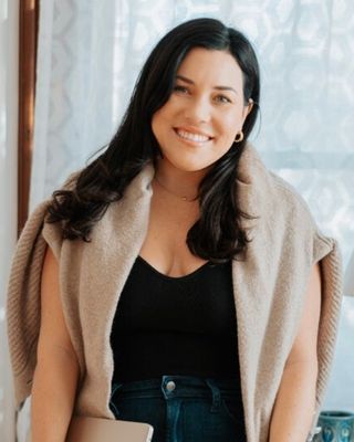 Photo of Amy Marie Hamilton, Marriage & Family Therapist, MA, LMFT
