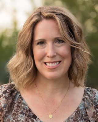 Photo of Heather Nolin, Psychologist in Calgary, AB
