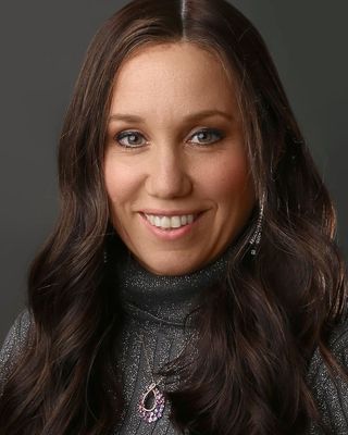Photo of Madelaine Gold, Marriage & Family Therapist, LMFT