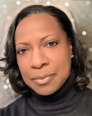 Photo of Dr. Jennifer Muhammad, Psychiatric Nurse Practitioner, DNP, PMHNP