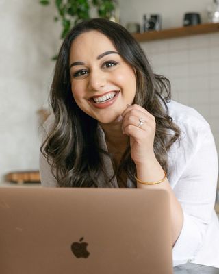 Photo of Ramneet Behniwal, Registered Social Worker, RSW, MSW, BSW