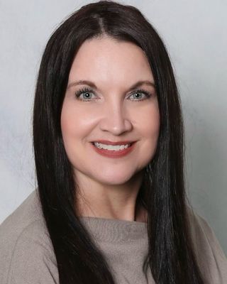 Photo of Tina Hyett, Psychiatric Nurse Practitioner, CRNP, PMHNP