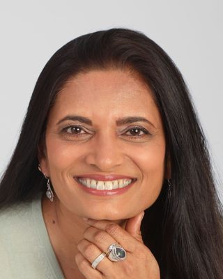 Photo of Dr Daksha Hirani, Psychologist, PsychD, CPsychol