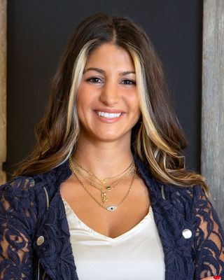 Photo of Genna Riggi - Artlighten LLC, MAAT, LPC, ATR-BC, CLAT, Licensed Professional Counselor