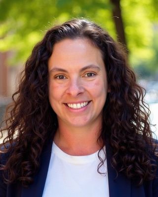 Photo of Danielle Parente, Counselor