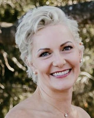 Photo of Janice Hoscan (Avery), Marriage & Family Therapist in Campbell, CA