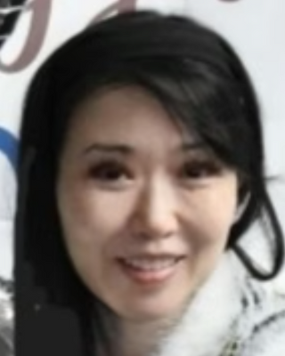Photo of Leslie Toy, Marriage & Family Therapist, LMFT
