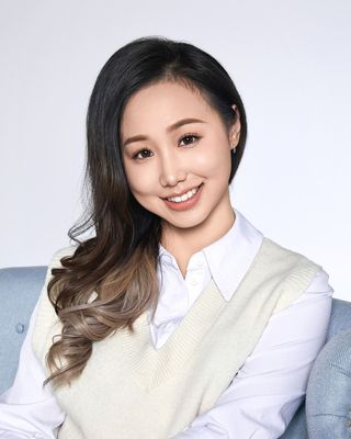 Photo of Wan-Yun Chang, BA, Registered Psychotherapist (Qualifying)