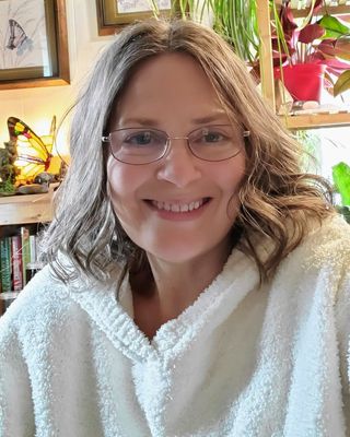 Photo of Chris Newell, Clinical Social Work/Therapist, MSW, LICSW