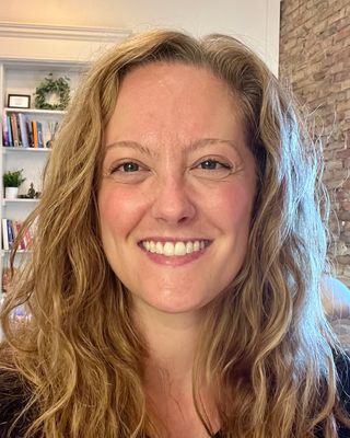 Photo of Arianne Johnston, Marriage & Family Therapist, MA, LMFT