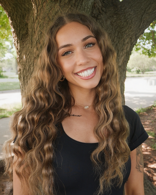 Photo of Madison Grove, Registered Mental Health Counselor Intern, MS, RMHCI