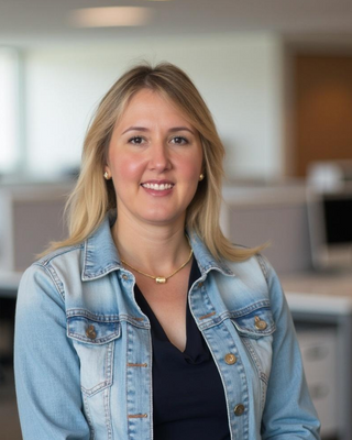 Photo of Heather Zeng, Licensed Professional Counselor, LPCC
