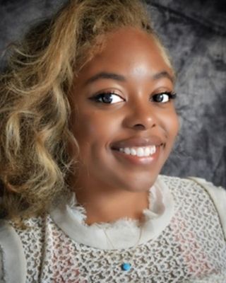 Photo of Candace McGee, Marriage & Family Therapist