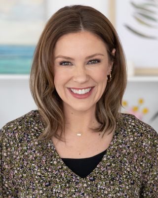 Photo of Genevieve Altwer - Genevieve Altwer, LMFT, Marriage & Family Therapist, MA, LMFT