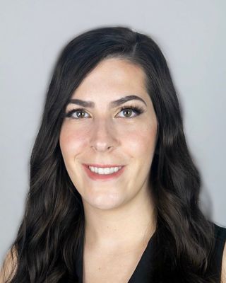 Photo of Olivia Pitzini, Marriage & Family Therapist Associate, LAMFT