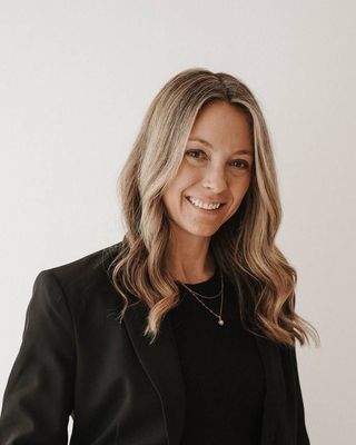 Photo of Celissa Vipond - Virtual CBT | OCD and Emetophobia, Registered Social Worker, RSW, MSW