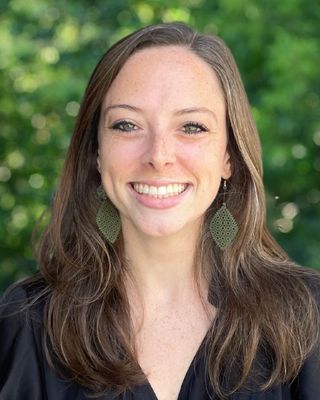 Photo of Renee Neves, Pre-Licensed Professional, LMSW