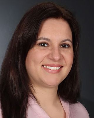 Photo of Melissa Manning, Registered Psychotherapist, MS, CCC, RP