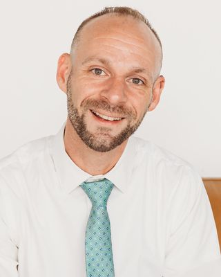 Photo of Matthew J Box, Clinical Social Work/Therapist, LICSW