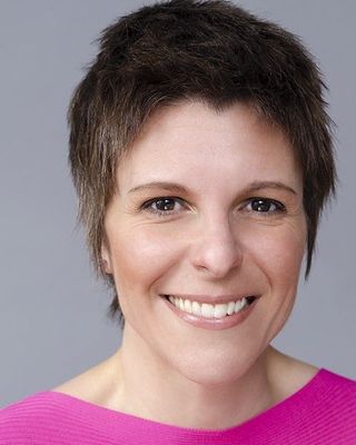 Photo of Angela Shaw, LMSW