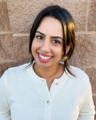 Photo of Sonia Dhillon, Counsellor, MPCC-P