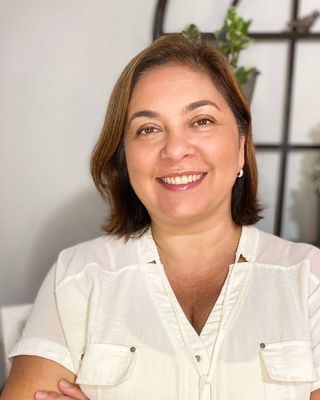 Photo of Claudia Schuttel, Pre-Licensed Professional