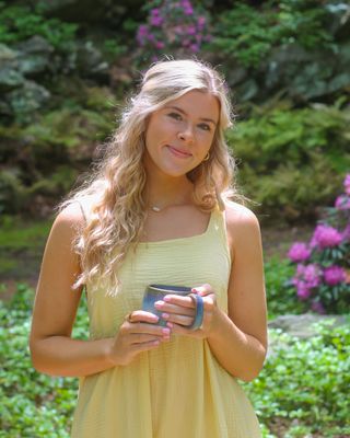 Photo of Rebecca Lindenberg, Licensed Professional Counselor Associate, LPCA, MA