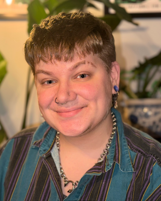 Photo of Seph Sundash, Counselor, MSCP, LAPC