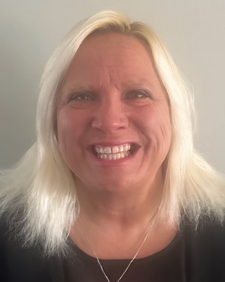 Photo of Linda Stout, Licensed Independent Social Worker, LISW