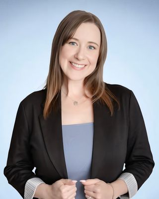 Photo of Krista Vaughan - Krista Vaughan - Bud & Bloom Psychotherapy, Registered Psychotherapist (Qualifying), RP(Q), RSW