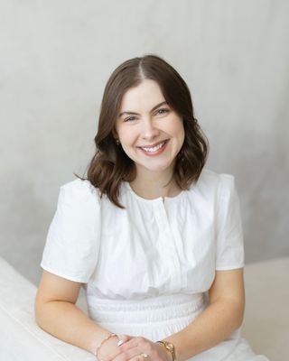 Photo of Ava Brown, Pre-Licensed Professional