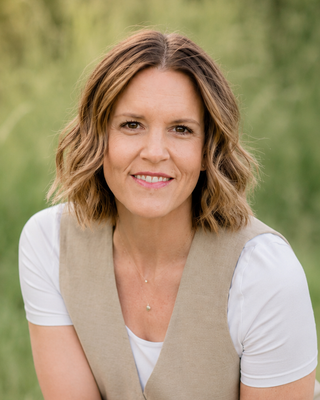 Photo of Jolene Gearhart, MSW, LSW