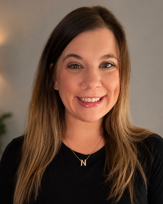 Photo of Nicole Knebelsberger, Clinical Social Work/Therapist, LSW
