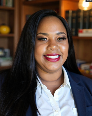 Photo of Takindra Worles, Clinical Social Work/Therapist, LCSW, LSSW, aPHR