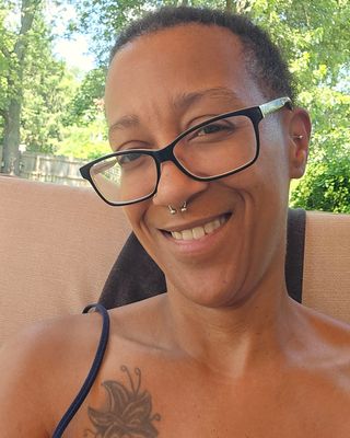 Photo of Quiana Atwood, Licensed Independent Social Worker, LISW