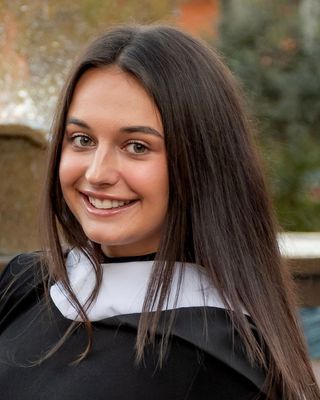 Photo of Lindsey Marie Burlog, Counselor, MC, LAC