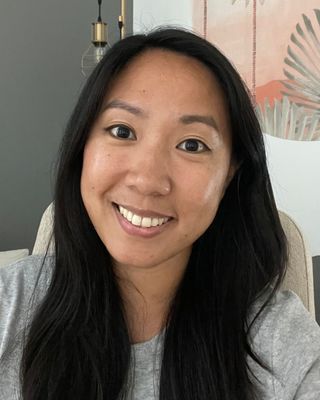 Photo of Pearl Lee, Registered Psychotherapist, RP, DTATI